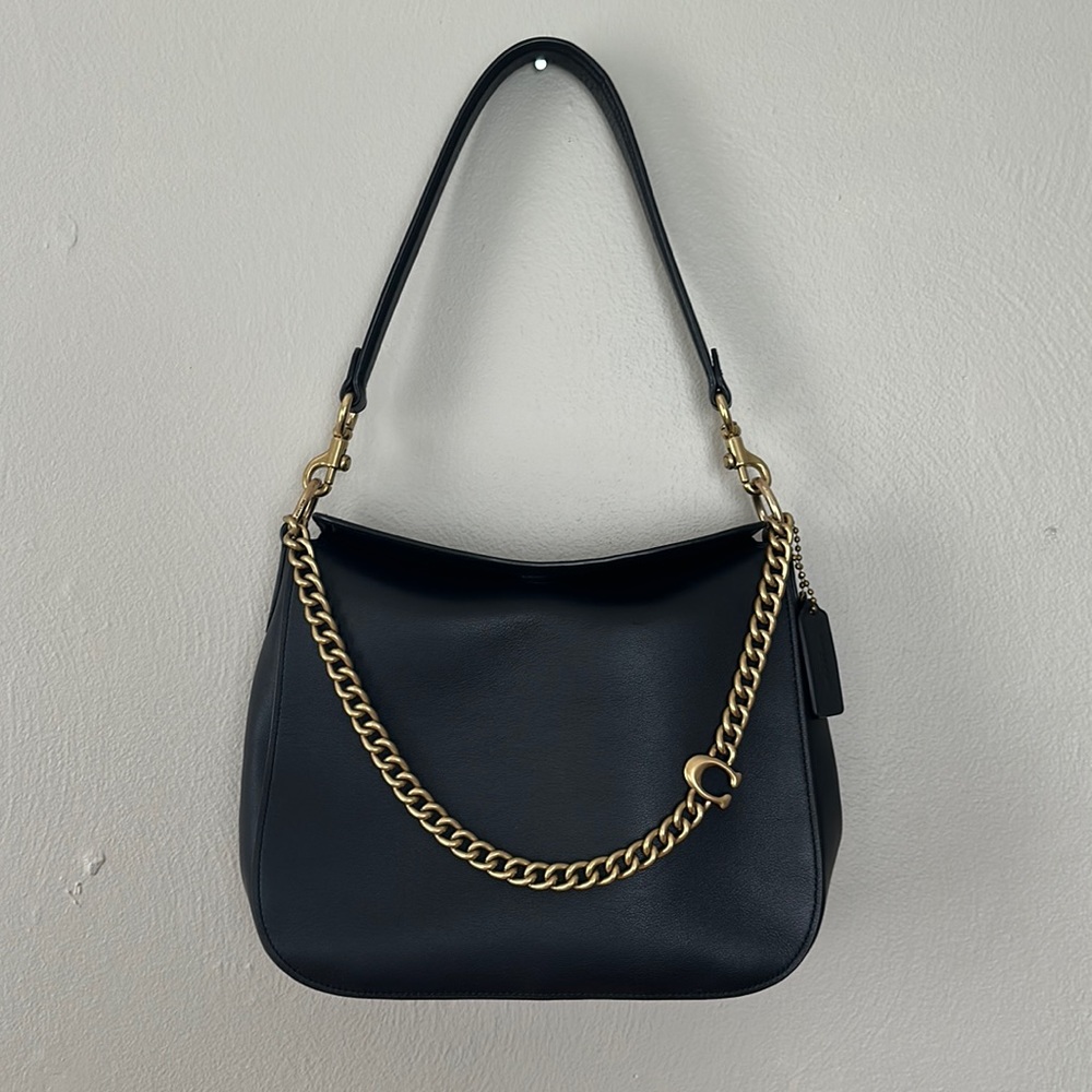 Coach Signature Chain Hobo In Smooth Black Leather Gem